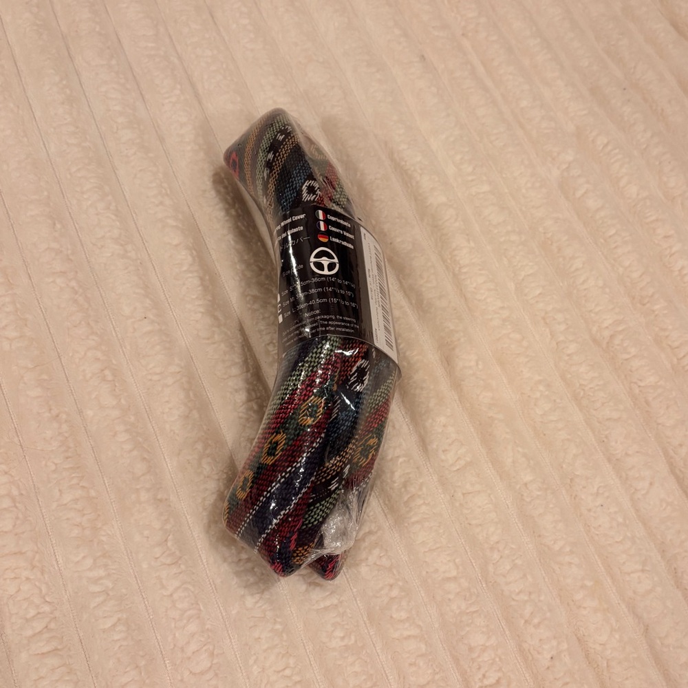 NWT CoFit steering wheel cover